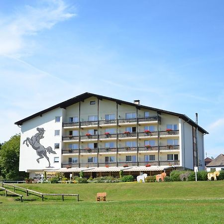 Hotel Reitzentrum Hausruckhof Ampflwang im Hausruckwald Bagian luar foto