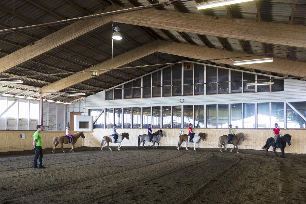 Hotel Reitzentrum Hausruckhof Ampflwang im Hausruckwald Bagian luar foto